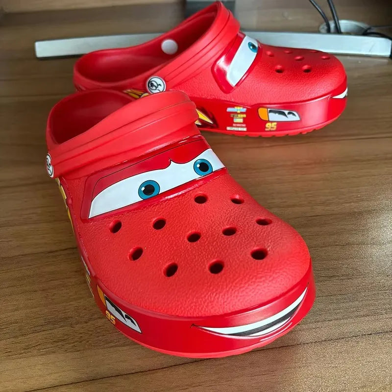 🚗✨ Lightning McQueen Crocs – Comfort and Fun for All Ages! ✨🚗